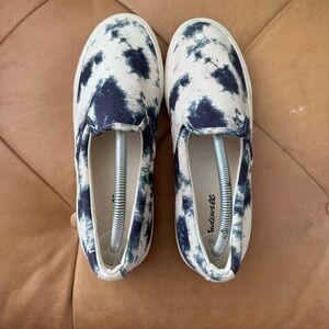 Madewell Tie-Dye Slip-On Sneakers (W9 | Men’s 7.5)